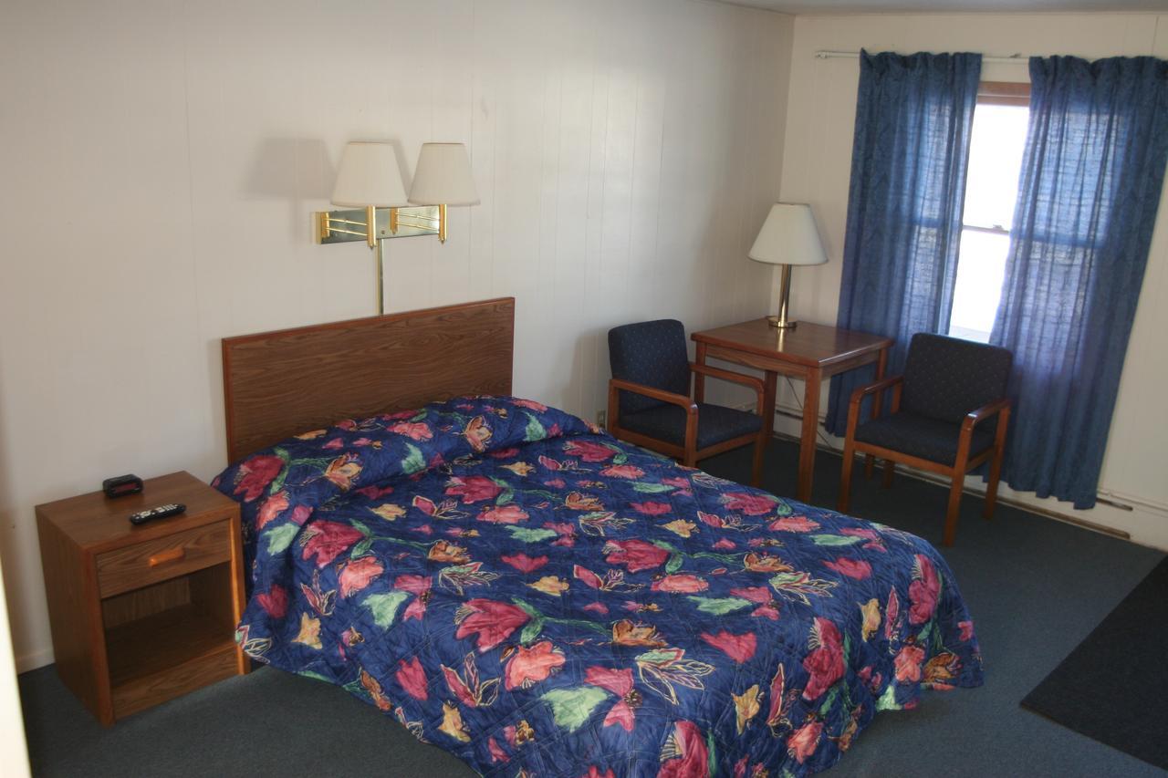 Bluffs Inn Bessemer Экстерьер фото